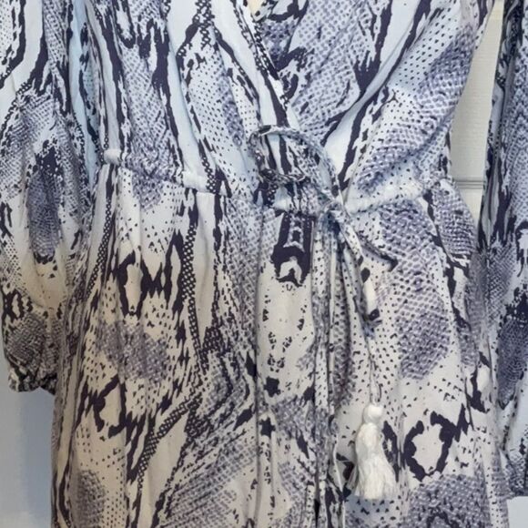 Blue Island Snakeskin V Neck Wrap Dress XS - Picture 3 of 5